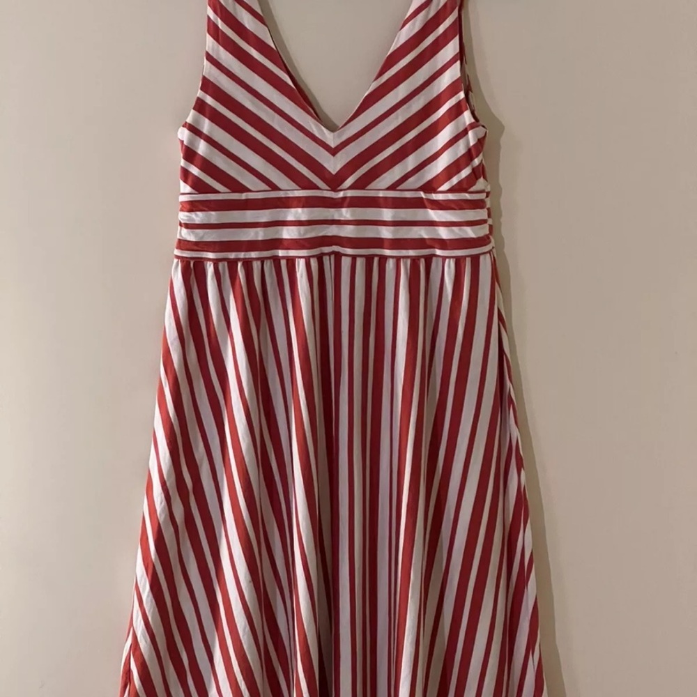 Super adorable Patagonia stretchy dress perfect for summer! - Picture 3 of 6